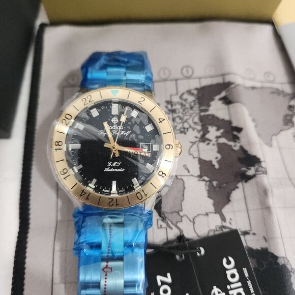 Zodiac Super Sea Wolf GMT Black Dial Two-tone Gold Stainless Steel Watch ZO9406 - Picture 2 of 8